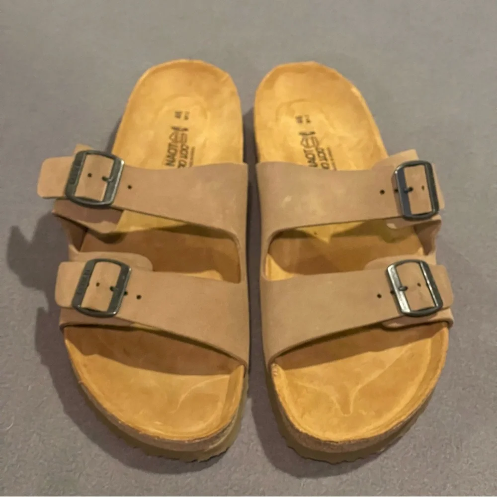 Naot sandals mens 13 NWOB‎